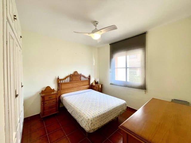 3 soverom Rekkehus til leie i Vélez-Málaga med svømmebasseng garasje - € 1 500 (Ref: 9451770)