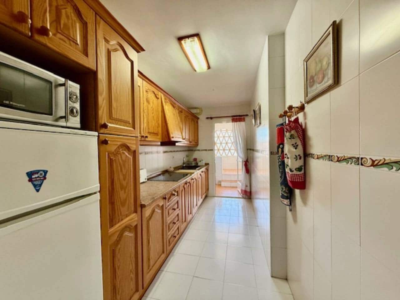 2 slaapkamer Flat te huur in Rincon de la Victoria - € 1.200 (Ref: 9467945)