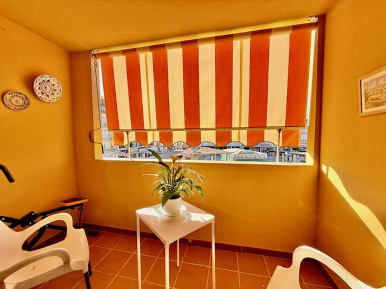 2 slaapkamer Flat te huur in Rincon de la Victoria - € 1.200 (Ref: 9467945)