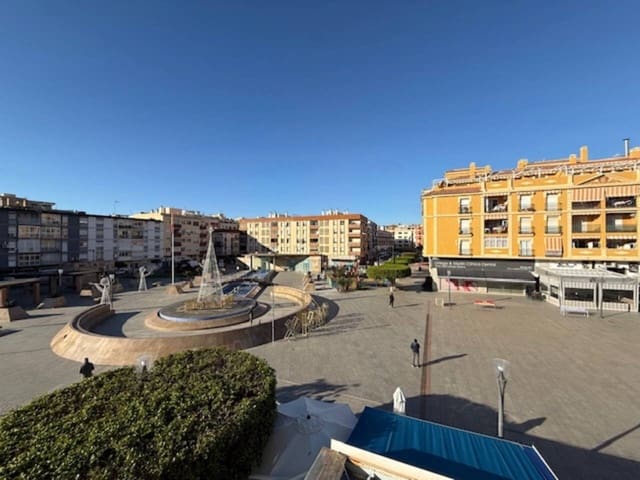 2 slaapkamer Flat te huur in Rincón de la Victoria - € 1.200 (Ref: 9467945)