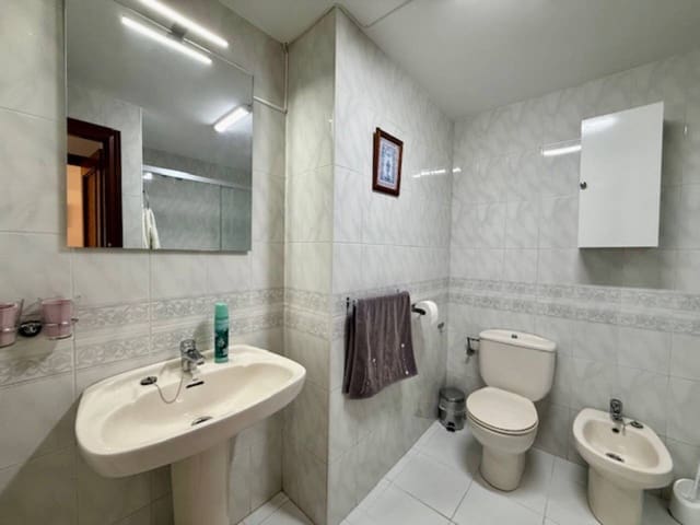 2 slaapkamer Flat te huur in Rincón de la Victoria - € 1.200 (Ref: 9467945)