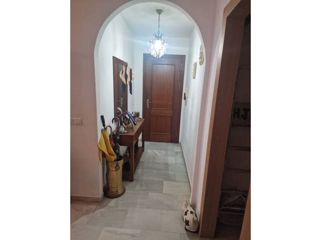 3 chambre Appartement à vendre à Benagalbon, Rincón de la Victoria avec garage - 250 000 € (Ref: 9481688)