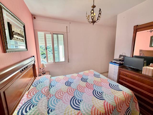 3 bedroom Flat for sale in Benagalbon, Rincón de la Victoria with garage - € 250,000 (Ref: 9481688)