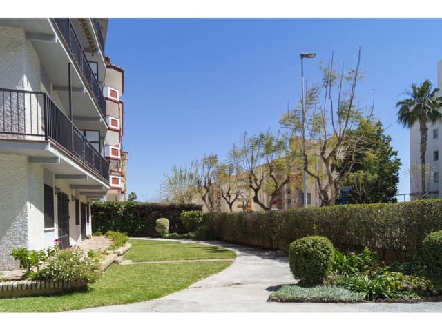 2 slaapkamer Appartement te huur in Rincón de la Victoria met garage - € 1.000 (Ref: 9481689)