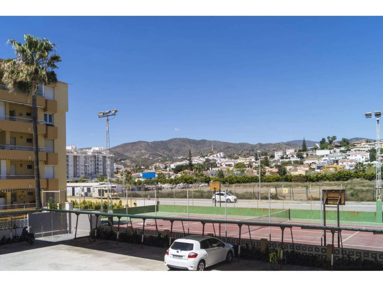 2 slaapkamer Appartement te huur in Rincon de la Victoria met garage - € 1.000 (Ref: 9481689)