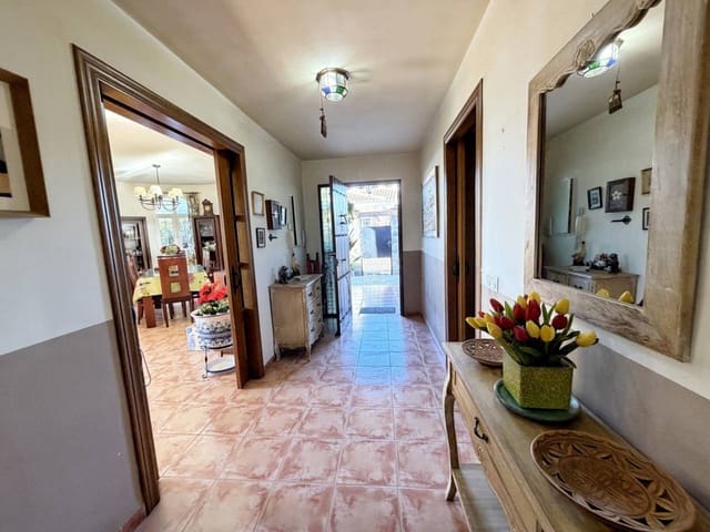 4 Zimmer Villa zu verkaufen in Torre de Benagalbon, Rincón de la Victoria mit Pool Garage - 645.000 € (Ref: 9485506)