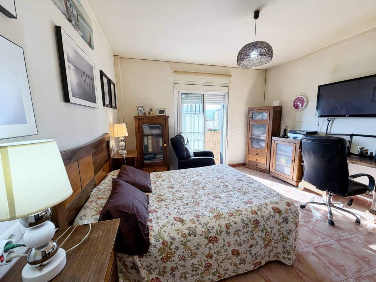 4 Zimmer Villa zu verkaufen in Torre de Benagalbon mit Pool Garage - 645.000 € (Ref: 9485506)