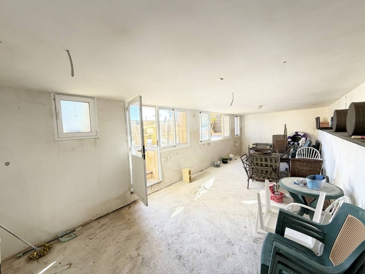 4 Zimmer Villa zu verkaufen in Torre de Benagalbon mit Pool Garage - 645.000 € (Ref: 9485506)