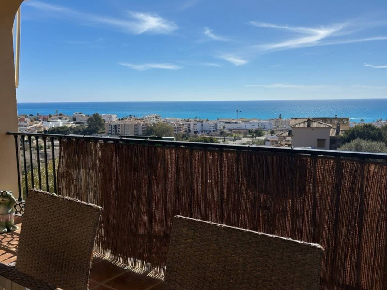 4 makuuhuone Huvila myytävänä paikassa Torre de Benagalbon mukana uima-altaan 
autotalli - 595 000 € (Ref: 9485506)