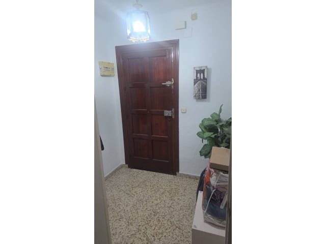 3 soverom Leilighet til leie i Málaga by - € 1 500 (Ref: 9490873)