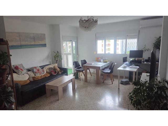 3 soverom Leilighet til leie i Málaga by - € 1 500 (Ref: 9490873)