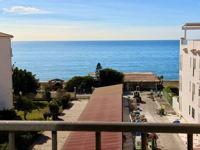 3 bedroom Flat for sale in Torre de Benagalbon, Rincón de la Victoria - € 320,000 (Ref: 9490973)