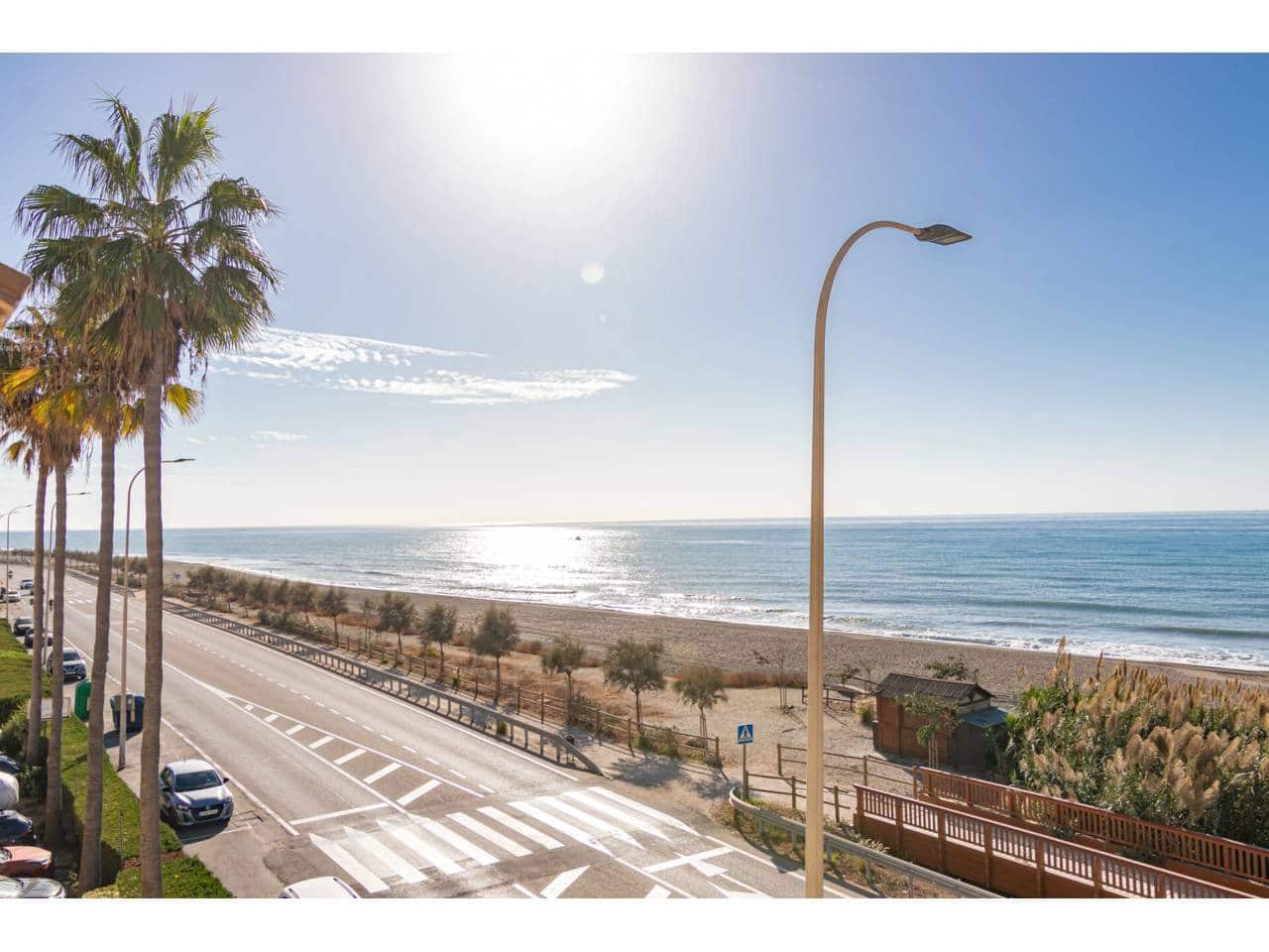 3 bedroom Terraced Villa for sale in Velez-Malaga with garage - € 435,000 (Ref: 9500964)