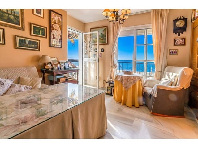 3 makuuhuone Asunto myytävänä paikassa Rincón de la Victoria - 650 000 € (Ref: 9506575)