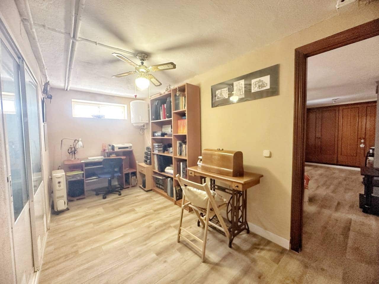 4 bedroom Villa for sale in Rincon de la Victoria with pool garage - € 685,000 (Ref: 9508099)