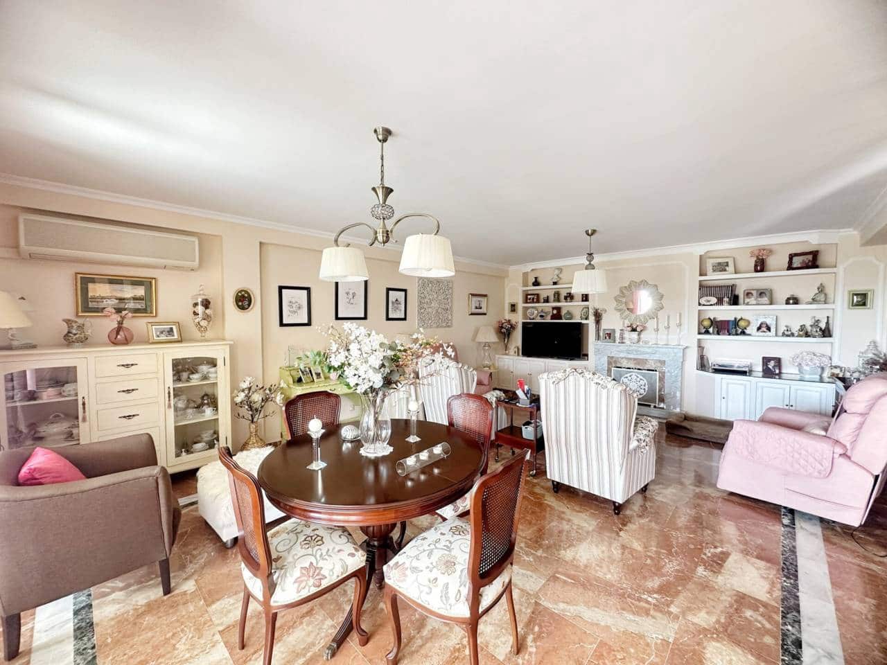 4 bedroom Villa for sale in Rincon de la Victoria with pool garage - € 685,000 (Ref: 9508099)