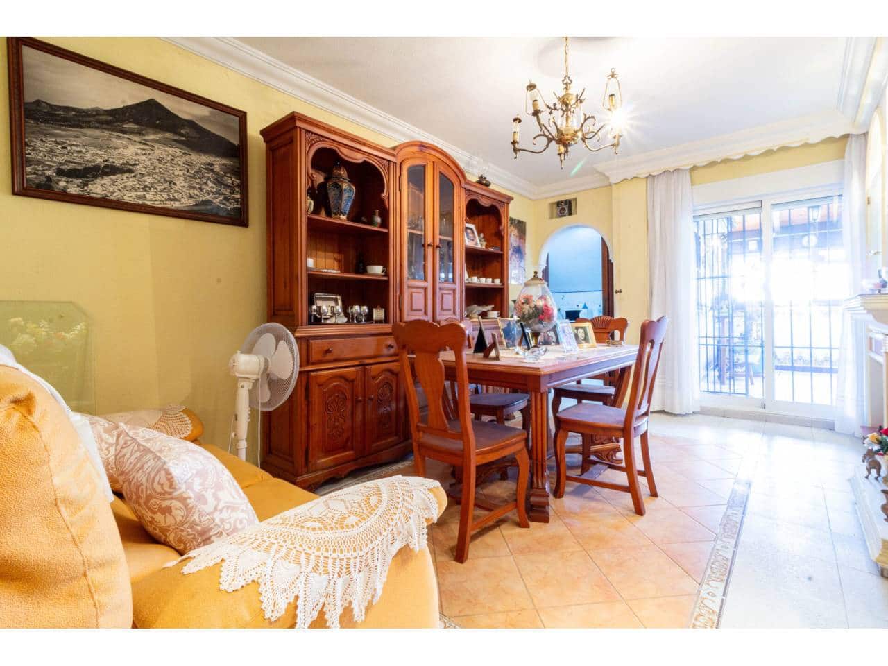 2 slaapkamer Penthouse te koop in Rincon de la Victoria - € 400.000 (Ref: 9517967)