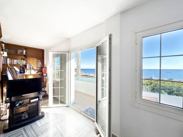 Ático de 3 habitaciones en Rincón de la Victoria en venta - 780.000 € (Ref: 9550444)