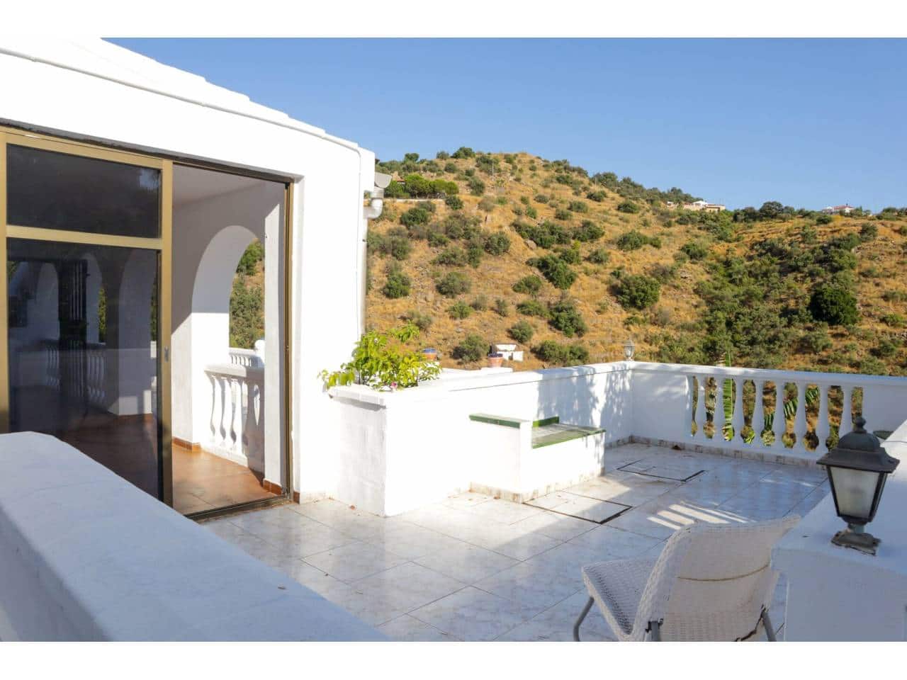 4 makuuhuone Maalaistalo myytävänä paikassa Torrox Park mukana 
autotalli - 355 000 € (Ref: 9554403)