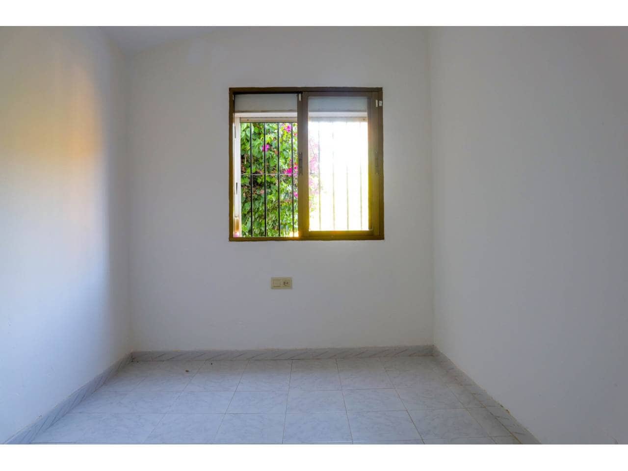 4 makuuhuone Maalaistalo myytävänä paikassa Torrox Park mukana 
autotalli - 355 000 € (Ref: 9554403)