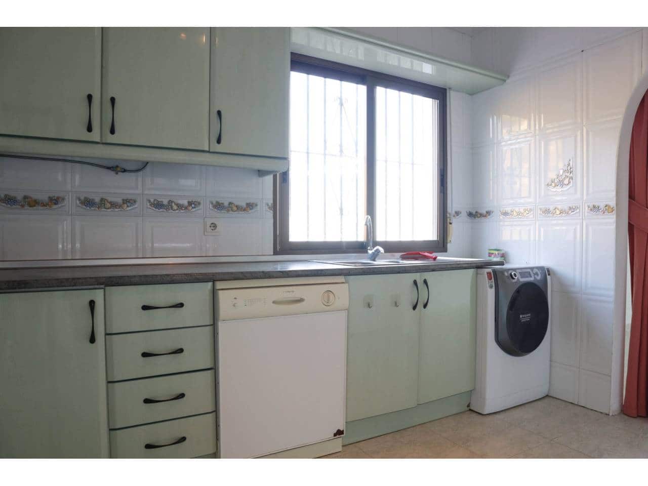 4 makuuhuone Maalaistalo myytävänä paikassa Torrox Park mukana 
autotalli - 355 000 € (Ref: 9554403)