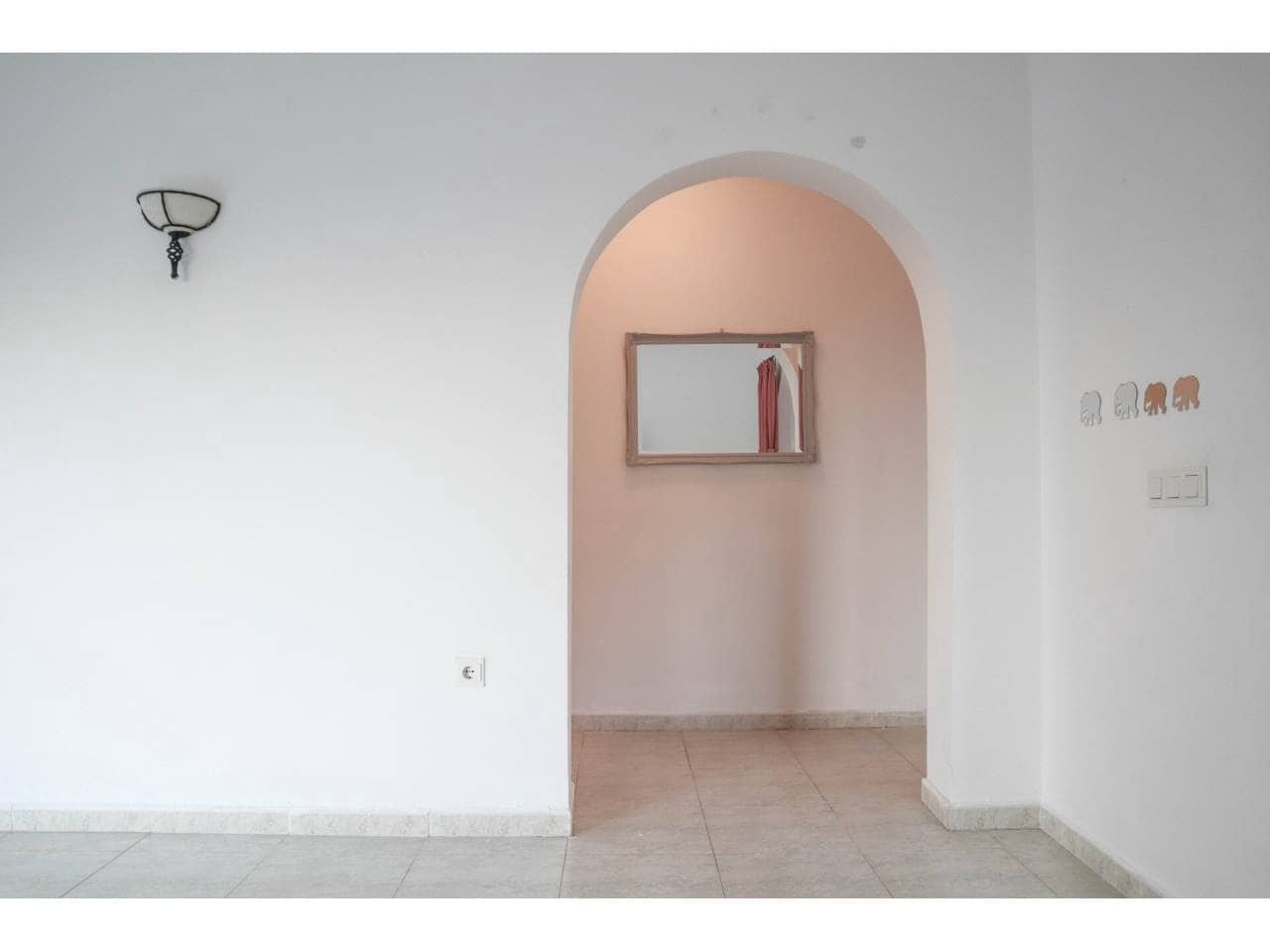 4 makuuhuone Maalaistalo myytävänä paikassa Torrox Park mukana 
autotalli - 355 000 € (Ref: 9554403)