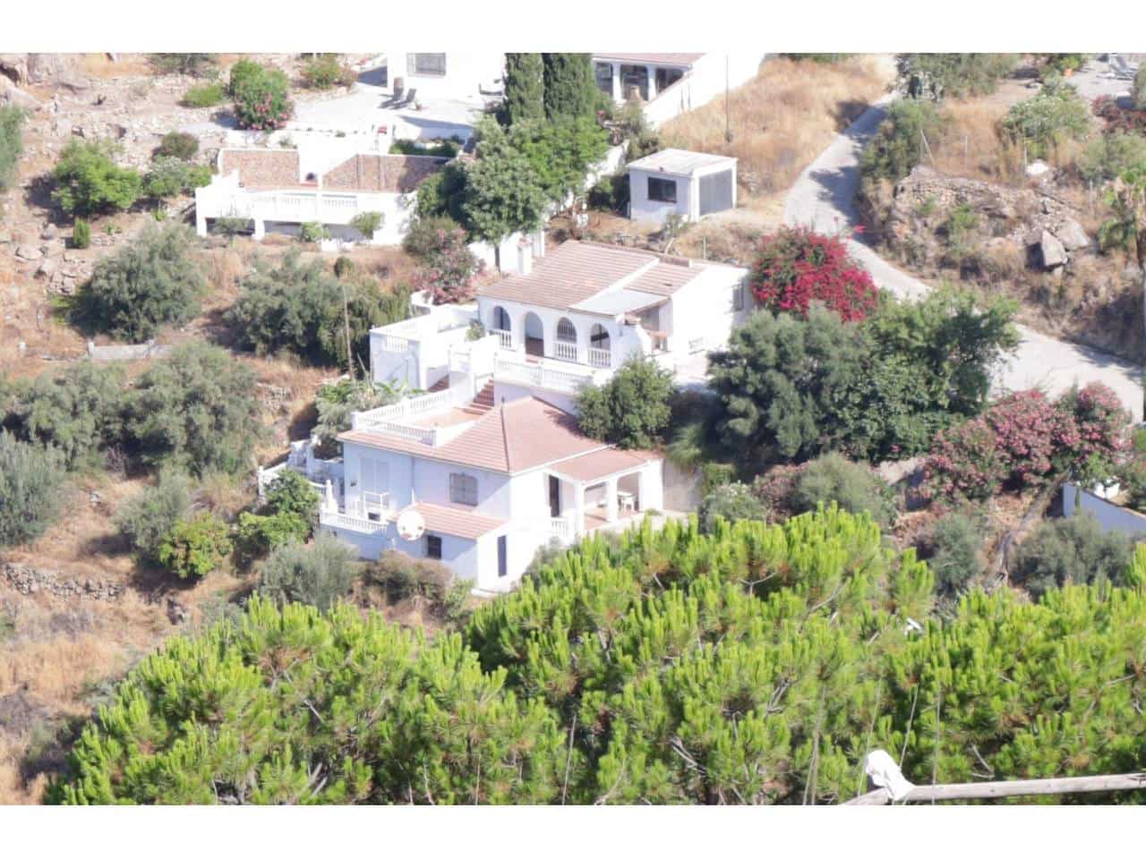 4 makuuhuone Maalaistalo myytävänä paikassa Torrox Park mukana 
autotalli - 355 000 € (Ref: 9554403)