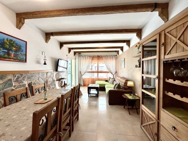 3 makuuhuone Asunto vuokrattavana paikassa Rincón de la Victoria mukana uima-altaan 
autotalli - 1 450 € (Ref: 9557403)