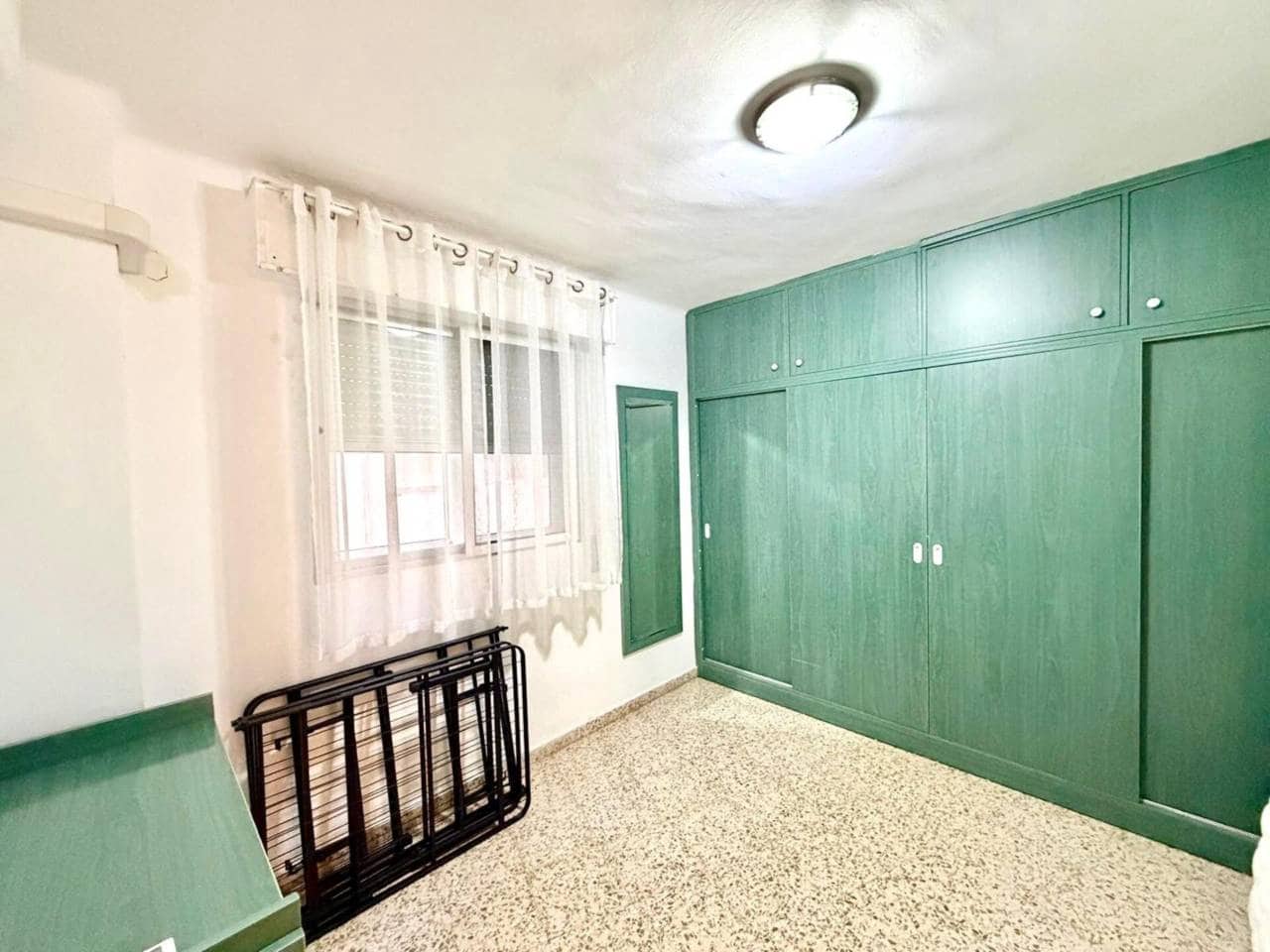 3 sypialnia Mieszkanie do wynajęcia w Miasto Malaga - 1 300 € (Ref: 9563708)