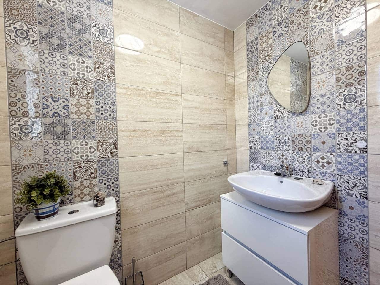 3 slaapkamer Rijtjeshuis te koop in Anoreta met zwembad garage - € 495.000 (Ref: 9575367)