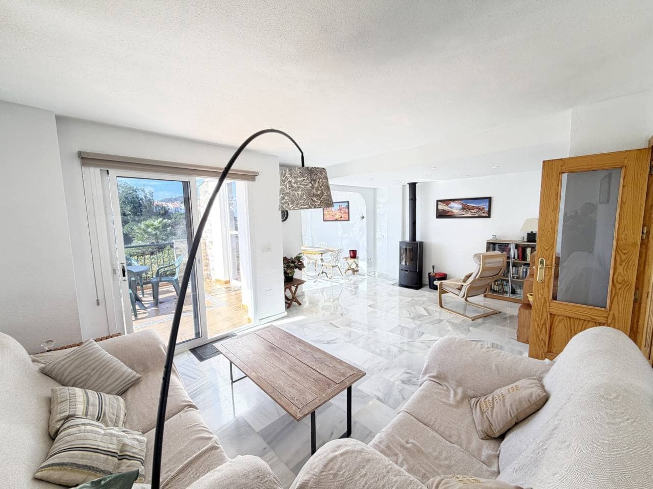 3 slaapkamer Rijtjeshuis te koop in Anoreta met zwembad garage - € 495.000 (Ref: 9575367)