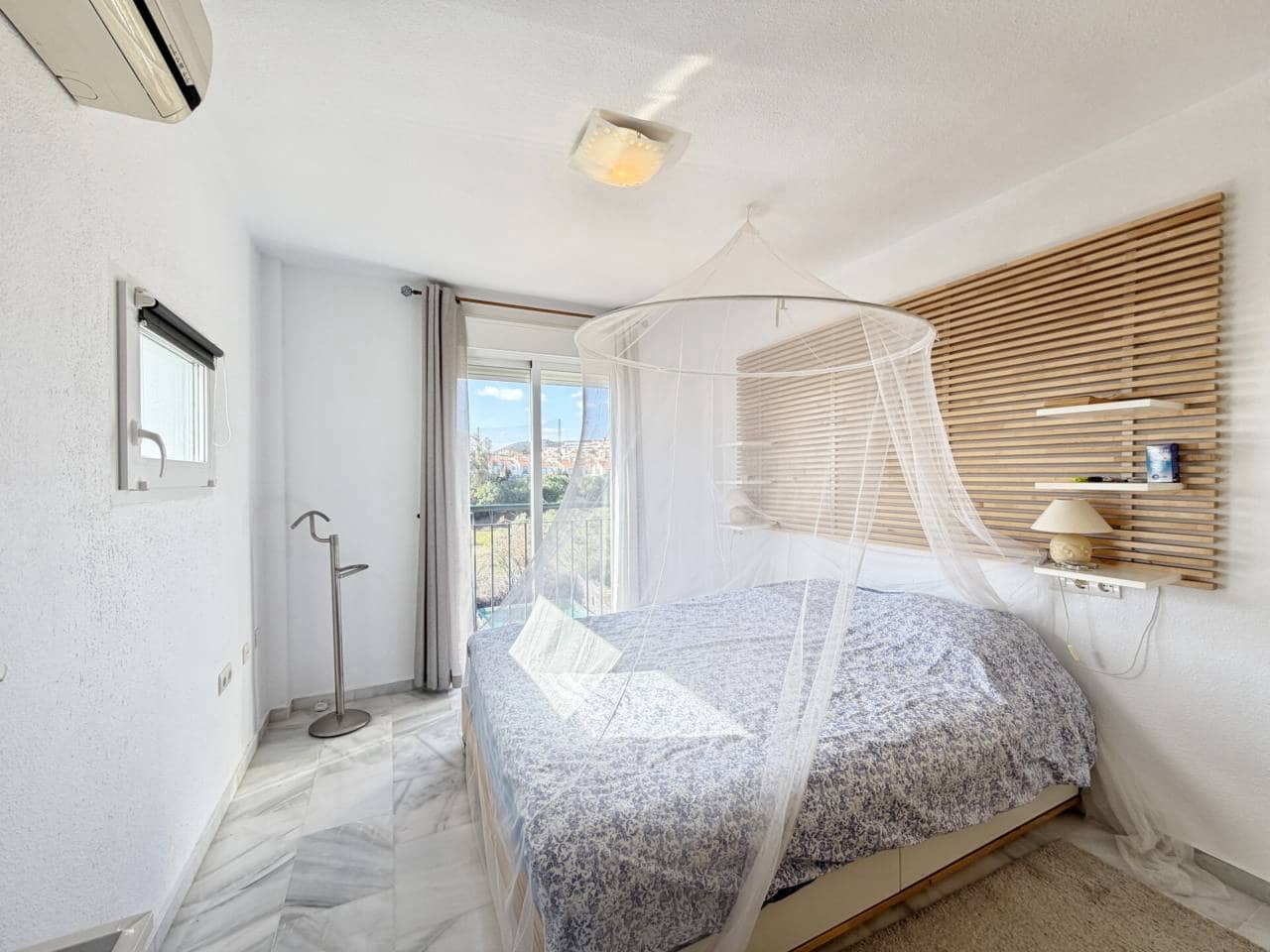 3 slaapkamer Rijtjeshuis te koop in Anoreta met zwembad garage - € 495.000 (Ref: 9575367)