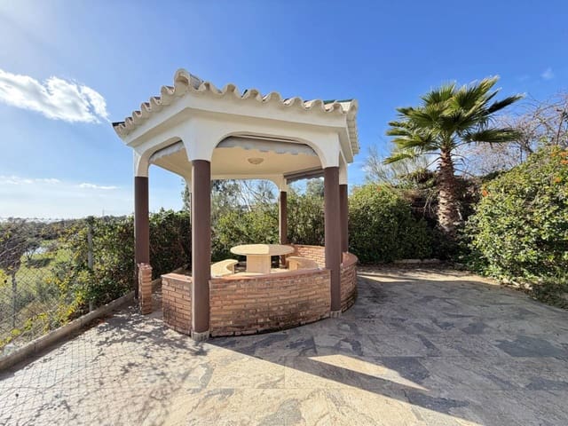 3 slaapkamer Rijtjeshuis te koop in Añoreta, Rincón de la Victoria met zwembad garage - € 495.000 (Ref: 9575367)