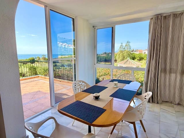 3 soveværelse Rækkehus til salg i Añoreta, Rincón de la Victoria med swimmingpool garage - € 495.000 (Ref: 9575367)