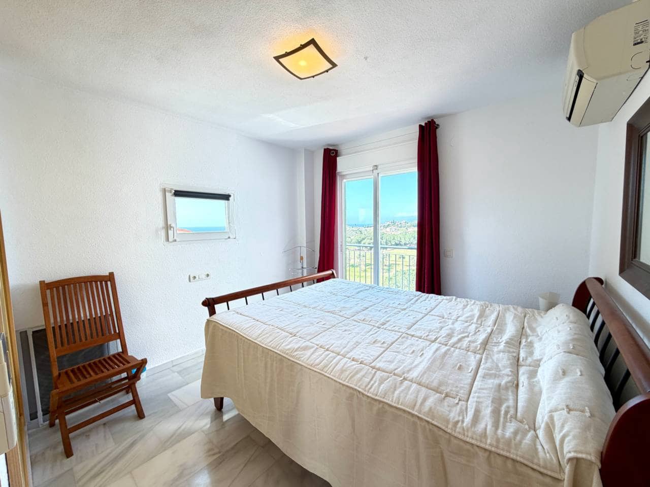 3 quarto Moradia em Banda para venda em Anoreta com piscina garagem - 495 000 € (Ref: 9575367)