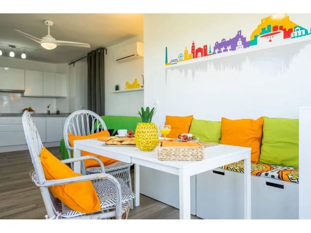 1 soveværelse Lejlighed til leje i Vélez-Málaga med swimmingpool - € 800 (Ref: 9575368)