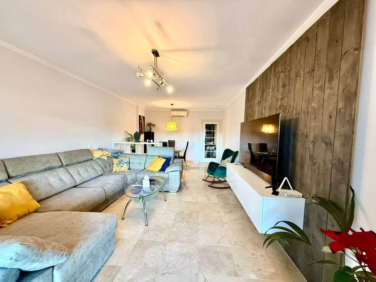 2 sovrum Lägenhet till salu i Rincon de la Victoria med pool garage - 360 000 € (Ref: 9581397)