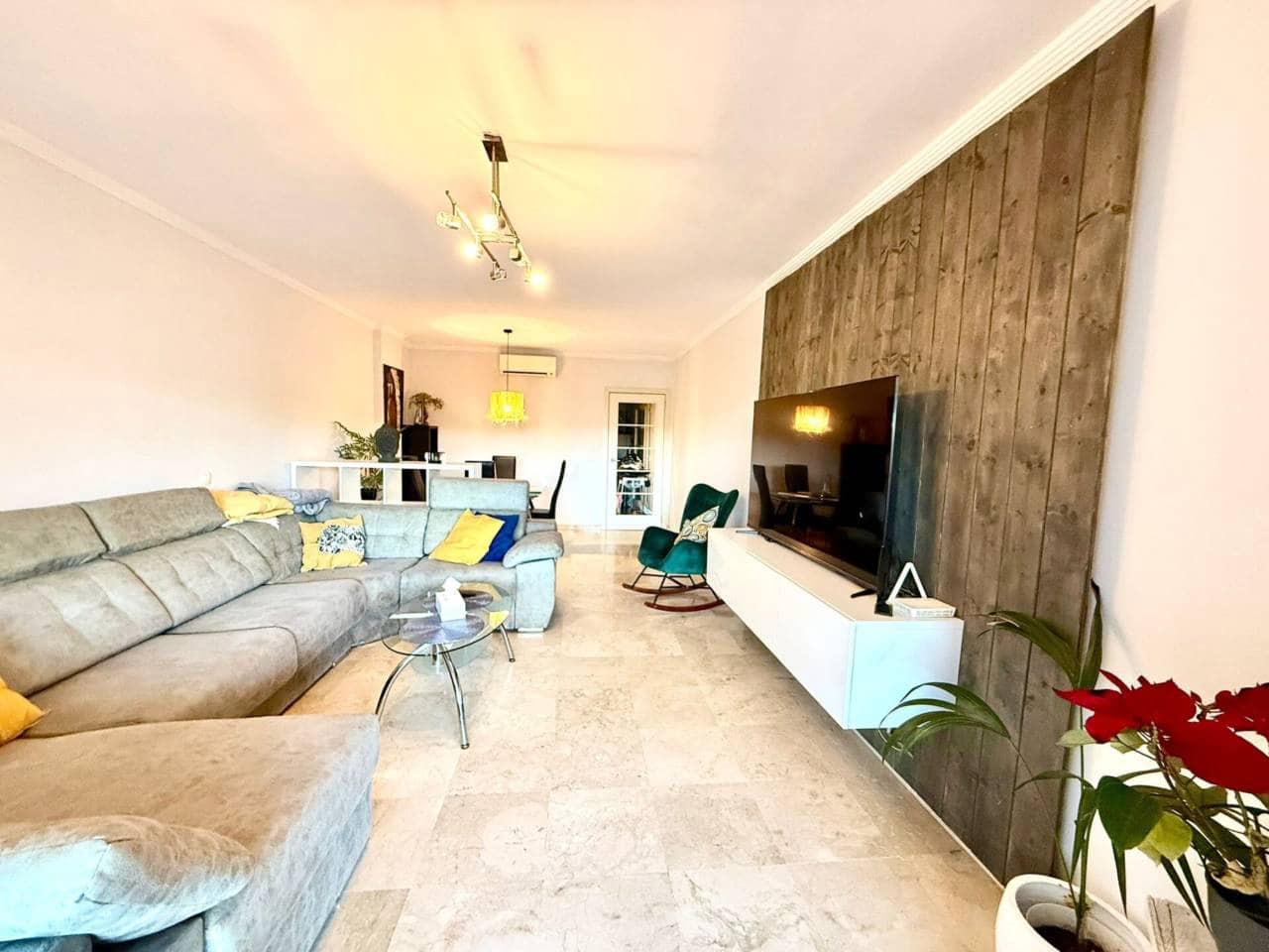 2 sovrum Lägenhet till salu i Rincon de la Victoria med pool garage - 360 000 € (Ref: 9581397)