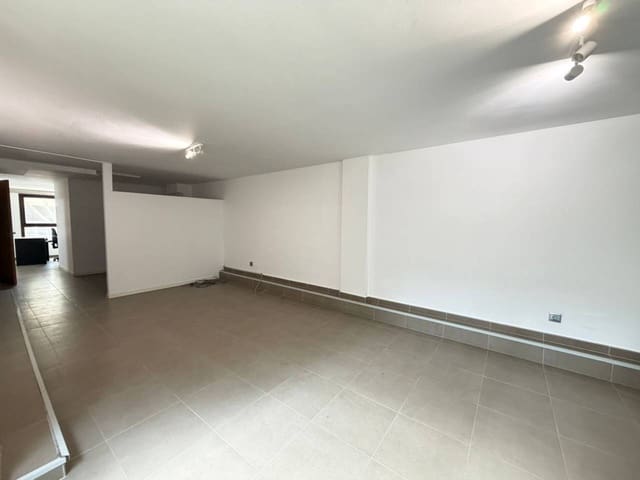 Gewerbe zu vermieten in Rincón de la Victoria - 850 € (Ref: 9590609)