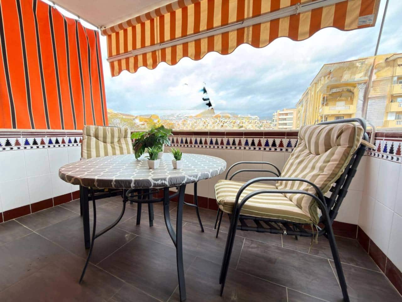 1 makuuhuone Asunto myytävänä paikassa Rincon de la Victoria mukana uima-altaan 
autotalli - 285 000 € (Ref: 9600833)