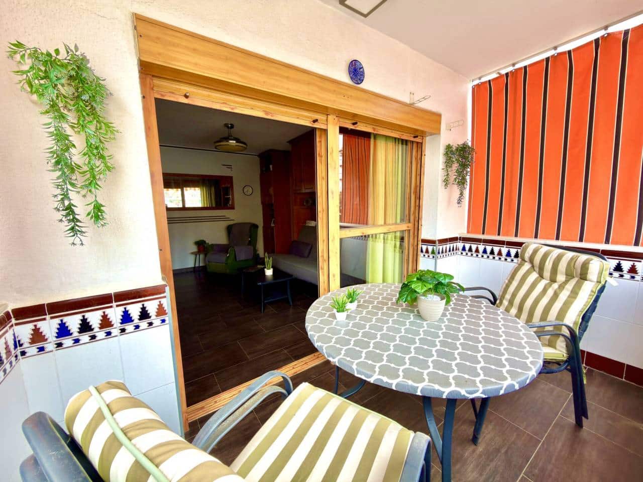 1 makuuhuone Asunto myytävänä paikassa Rincon de la Victoria mukana uima-altaan 
autotalli - 285 000 € (Ref: 9600833)