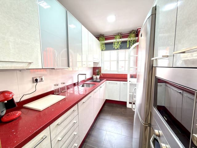 1 makuuhuone Asunto myytävänä paikassa Rincón de la Victoria mukana uima-altaan 
autotalli - 285 000 € (Ref: 9600833)