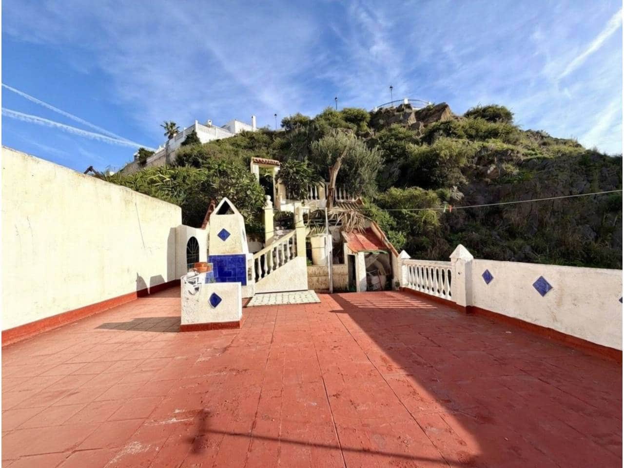 3 bedroom Villa for sale in Rincon de la Victoria - € 449,000 (Ref: 9619041)