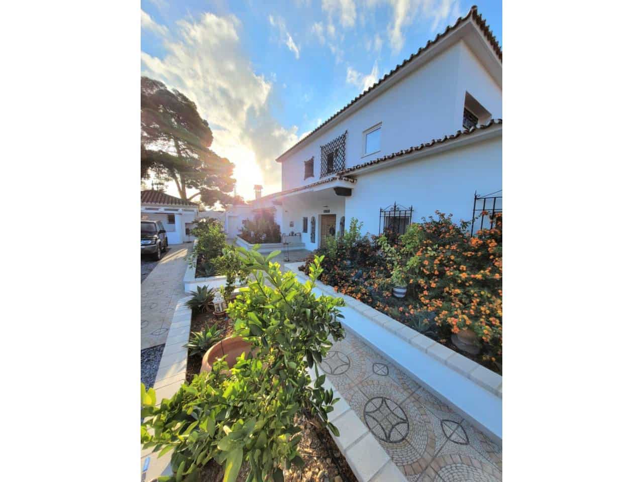 5 makuuhuone Huvila myytävänä paikassa Velez-Malaga mukana 
autotalli - 1 885 000 € (Ref: 9626301)