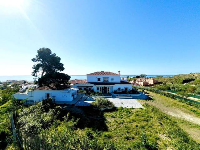9 slaapkamer Villa te koop in Vélez-Málaga met garage - € 1.370.000 (Ref: 9626301)
