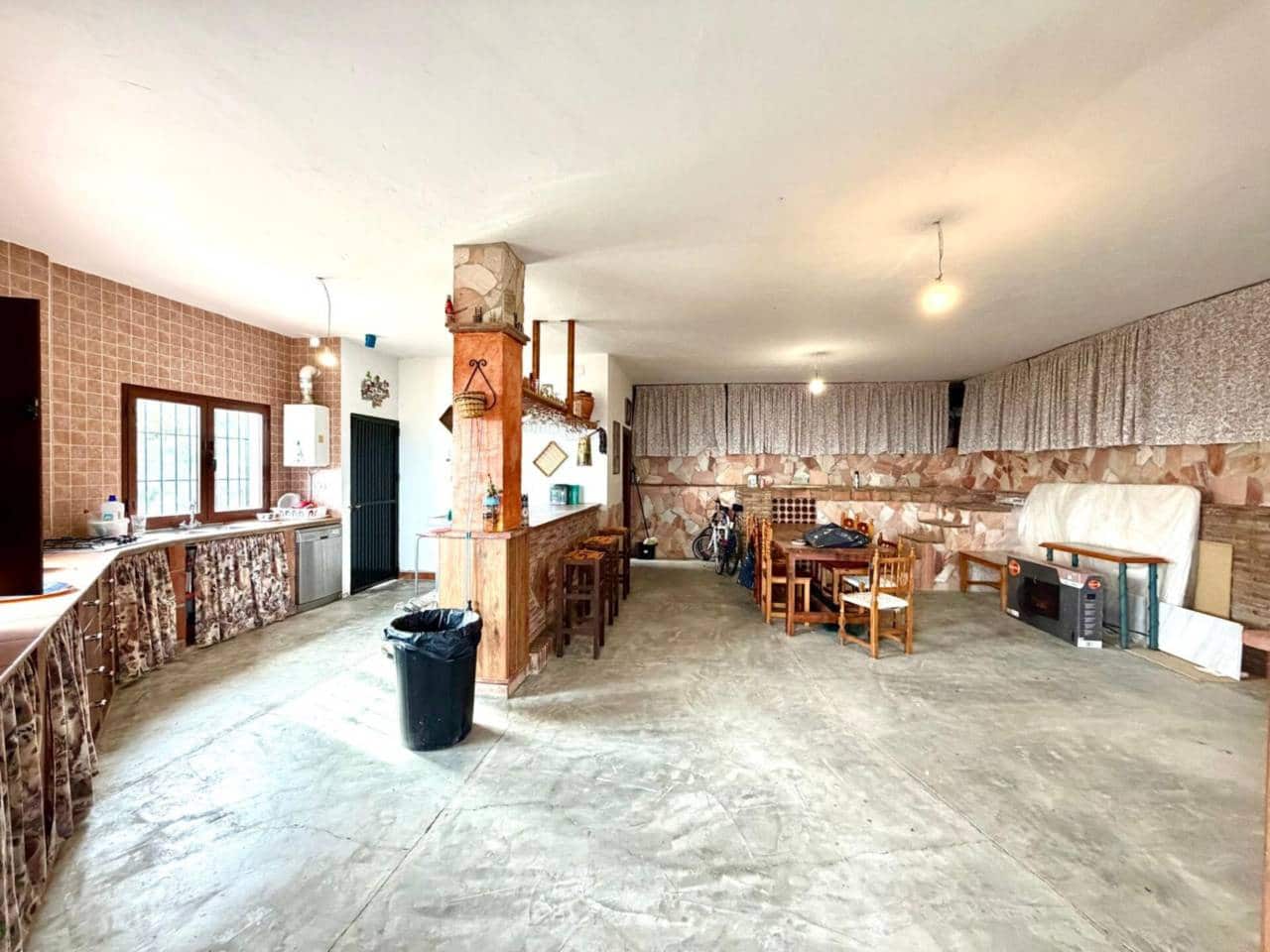 4 slaapkamer Finca/Landhuis te koop in Macharaviaya - € 320.000 (Ref: 9633699)