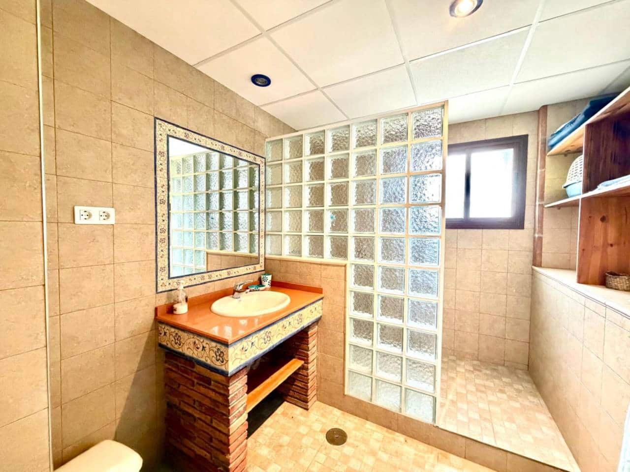 4 slaapkamer Finca/Landhuis te koop in Macharaviaya - € 320.000 (Ref: 9633699)