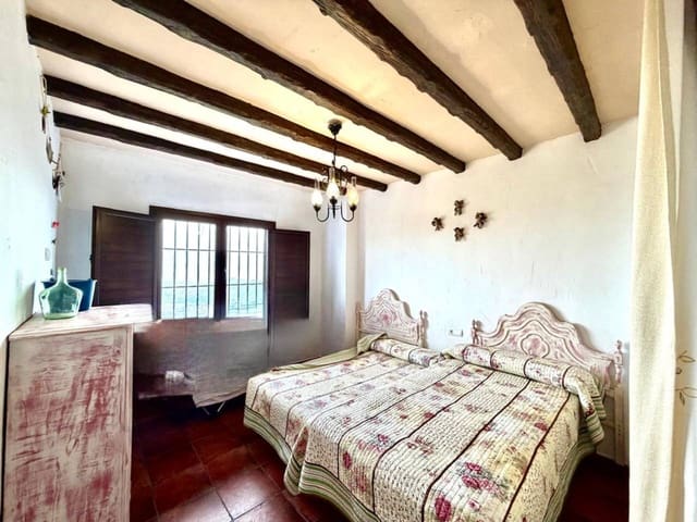 4 slaapkamer Finca/Landhuis te koop in Macharaviaya - € 320.000 (Ref: 9633699)