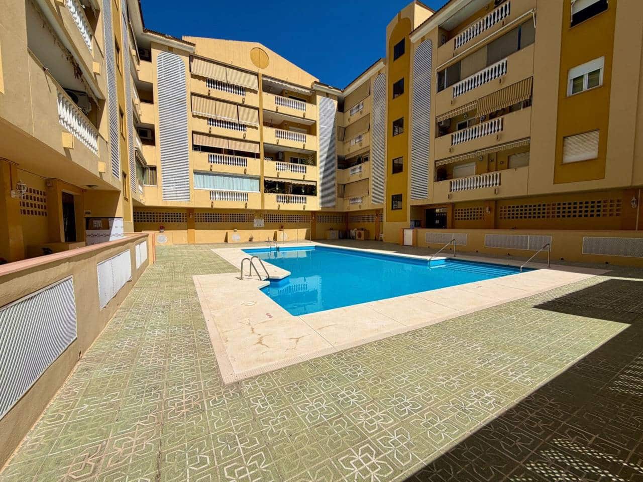 2 Zimmer Wohnung zu verkaufen in Rincon de la Victoria mit Pool Garage - 335.500 € (Ref: 9699970)
