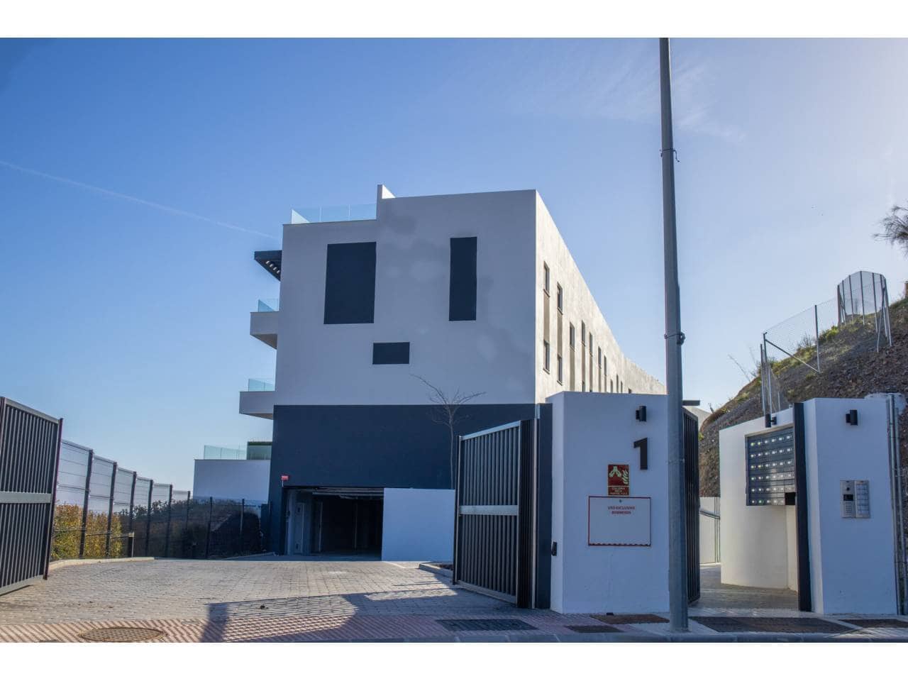 2 sovrum Lägenhet till salu i Rincon de la Victoria med pool garage - 378 000 € (Ref: 9758318)